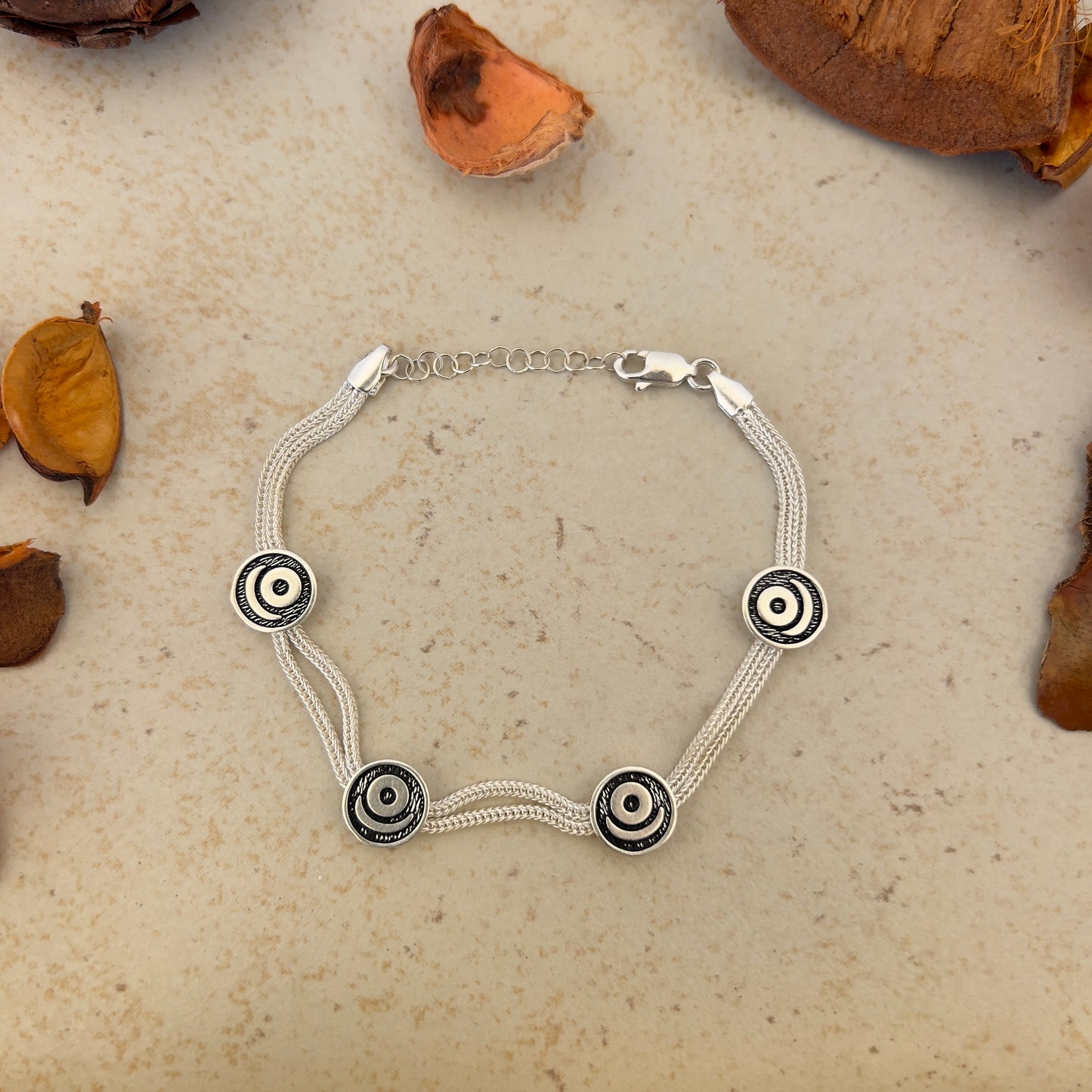Handmade Sterling Silver Bracelet β Eye of Balance Motif β Adjustable 925 Silver Jewelry β Minimal Evil Eye Protection